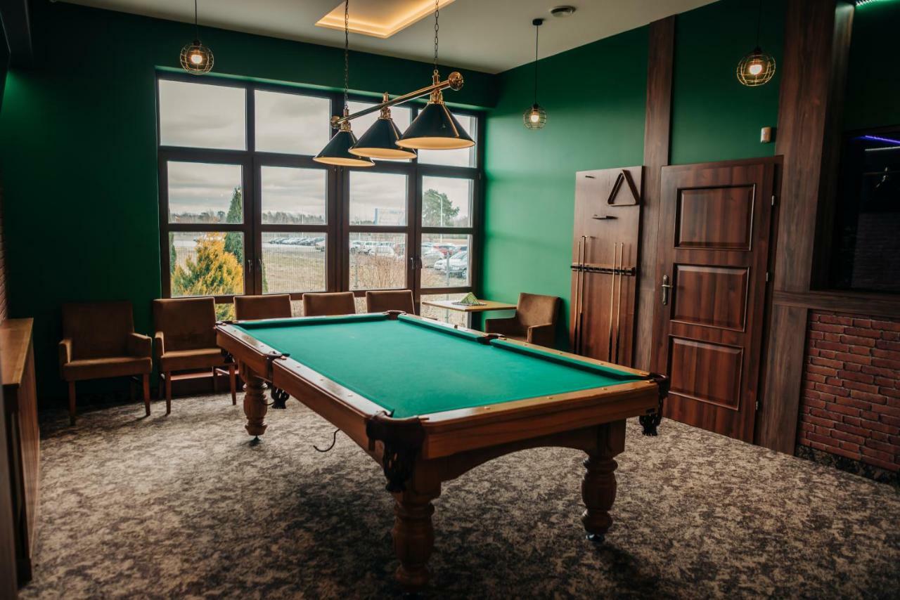 Hotel Odessa Wysokie Mazowieckie Экстерьер фото