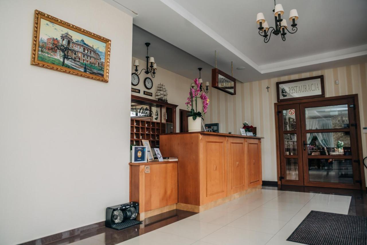 Hotel Odessa Wysokie Mazowieckie Экстерьер фото